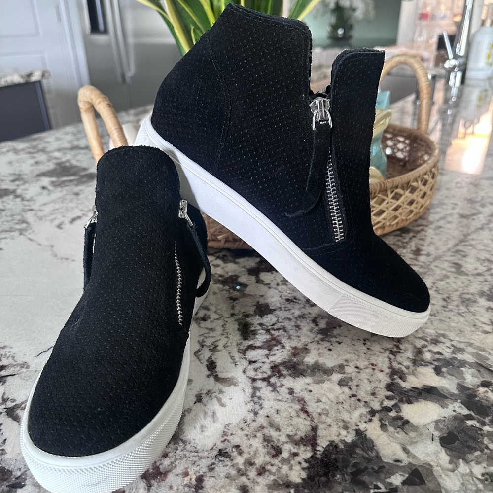 Womens Steve Madden Caliber Wedge Sneaker